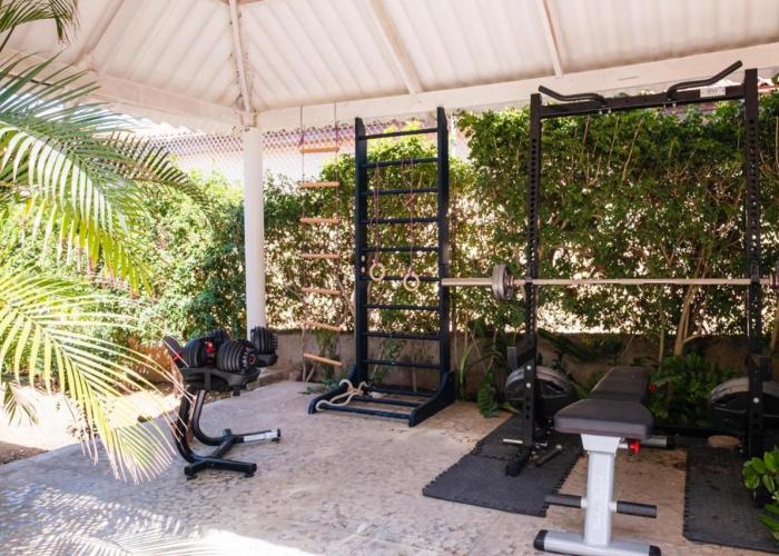 10 persoons Villa Zwembad, Fitness, Strand 7 min