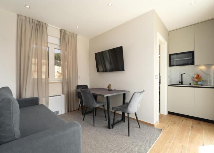 Larum Apartmens