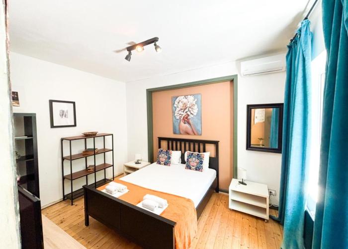 2BDR Flat in Centre Sofia (NDK)