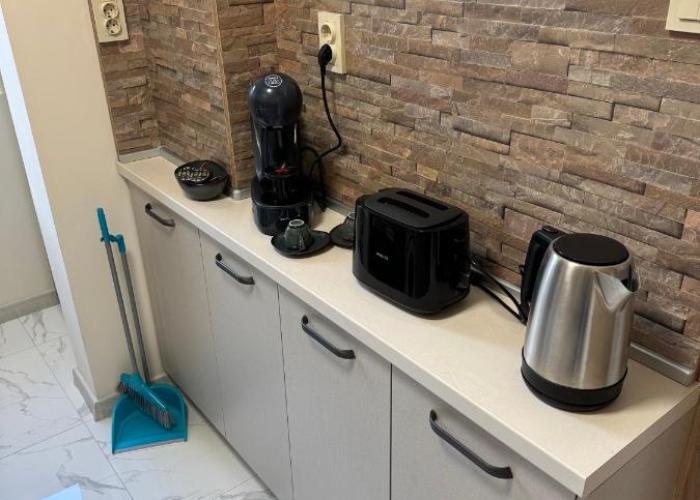 Refurbished apartment in a quiet area
