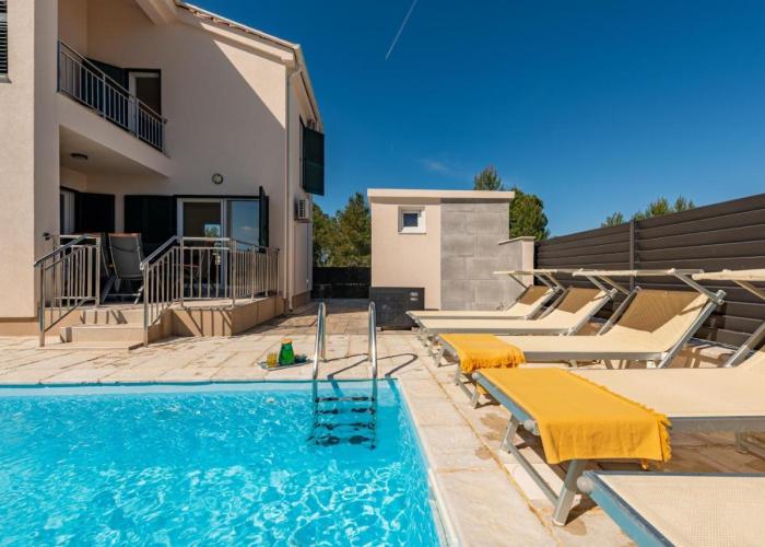 Villa Kristina ZadarVillas