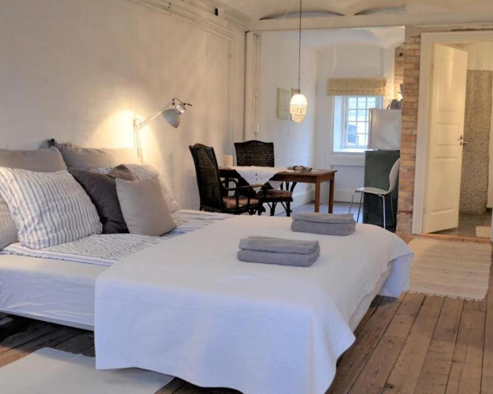 фото Store Ejlstrup Bed & Breakfast