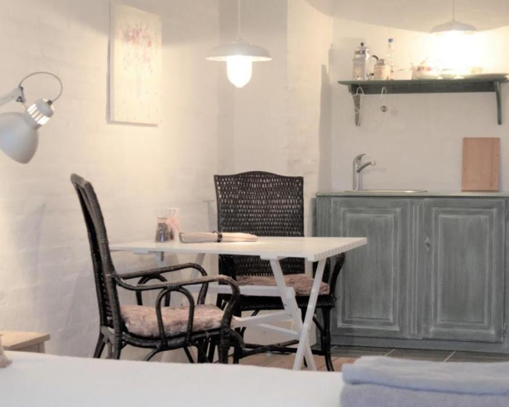 фото Store Ejlstrup Bed & Breakfast