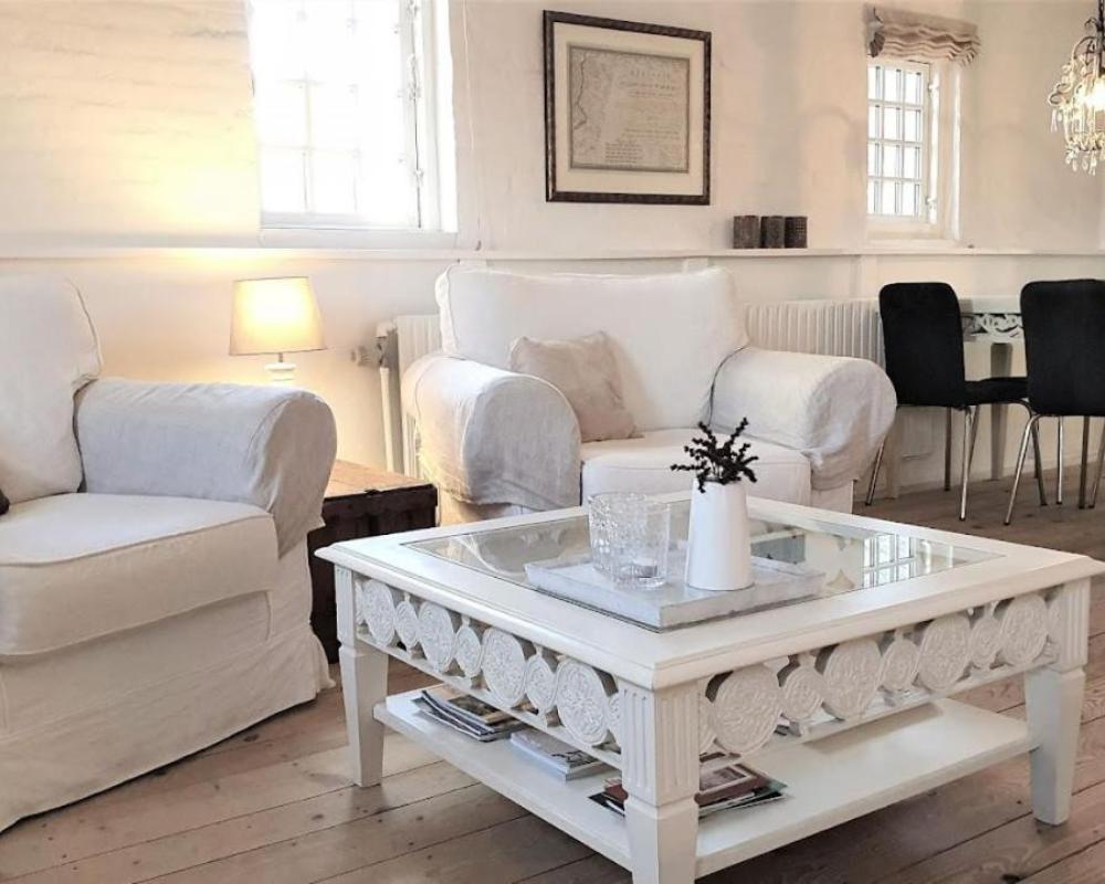 фото Store Ejlstrup Bed & Breakfast
