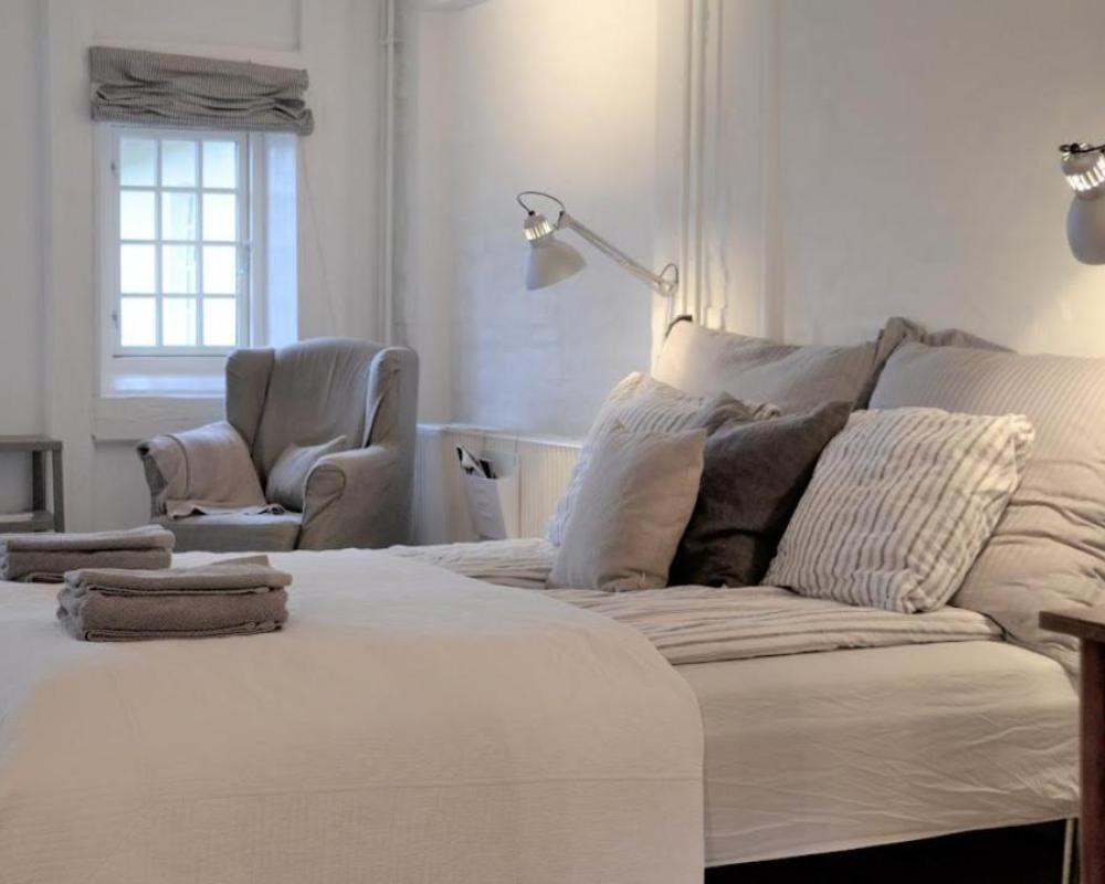 фото Store Ejlstrup Bed & Breakfast