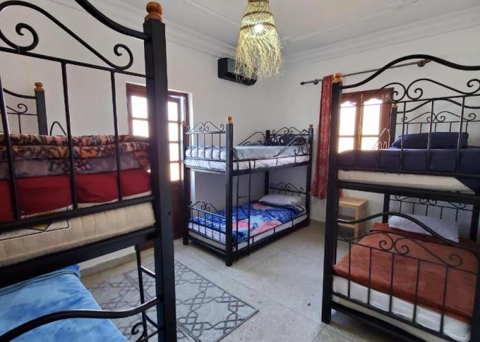 WARZAZAT Hostel