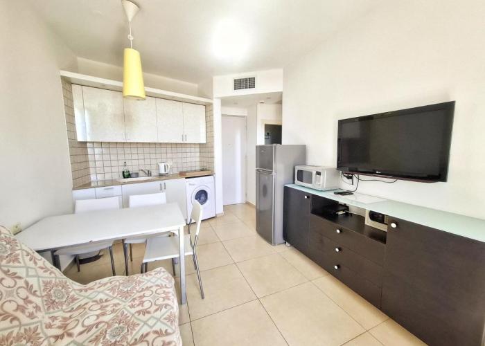 Suite on the Bat Yam seashore