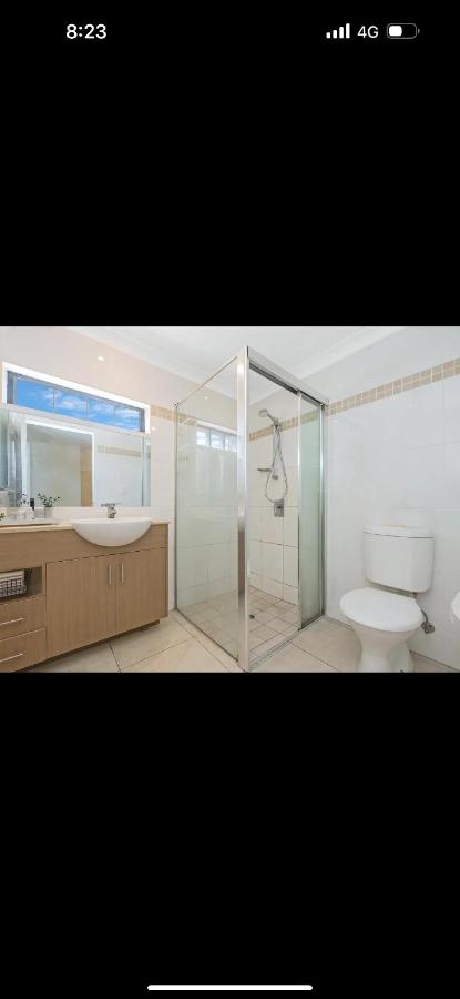 5 minute walk to the Stadium!! Taylord Holiday Homes and Apartments