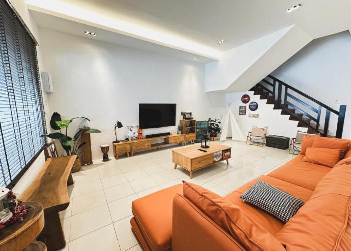 Urban ArtHouse Homestay - Permai, Sibu, Sarawak