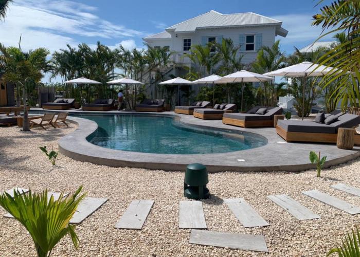 Casa De Moya at Mahogany Bay & The PoolClub