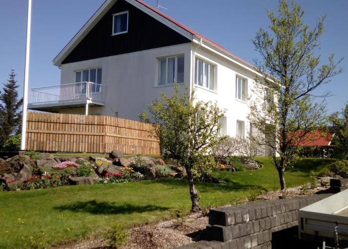 Setrið Guesthouse