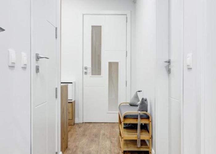 Luxury 2 BDRM Getaway and Free Parking