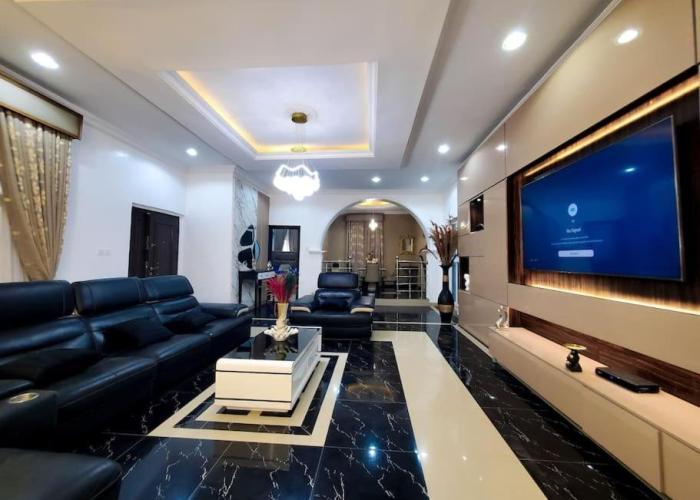 3 bedrooms with Modern Amenities