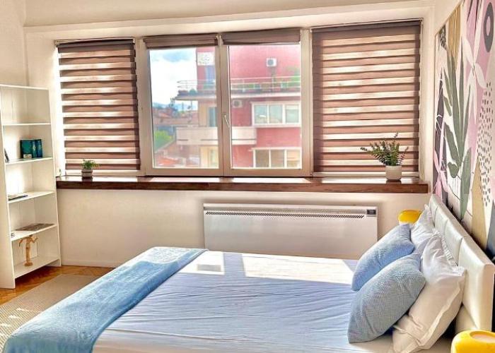 1BDR Flat in center of Sofia Vitoshka Blvd