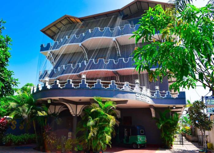 SSS HOTEL