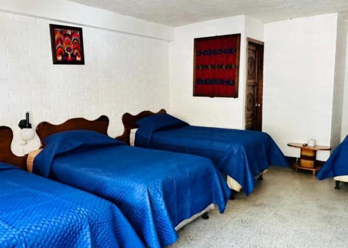 Royal Palace Hostal