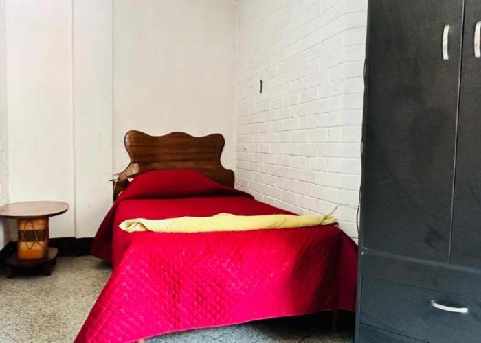 Royal Palace Hostal