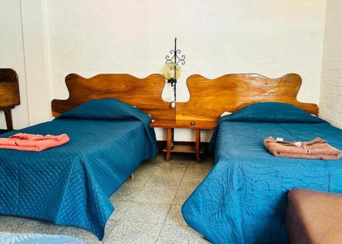 Royal Palace Hostal