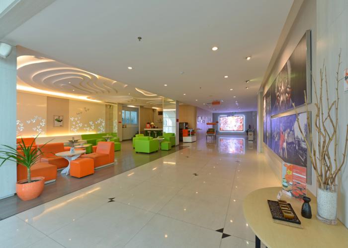 HARRIS Hotel & Conventions Ciumbuleuit Bandung