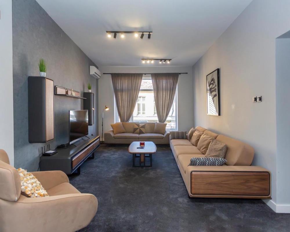 фото Urban Elegance Apartment