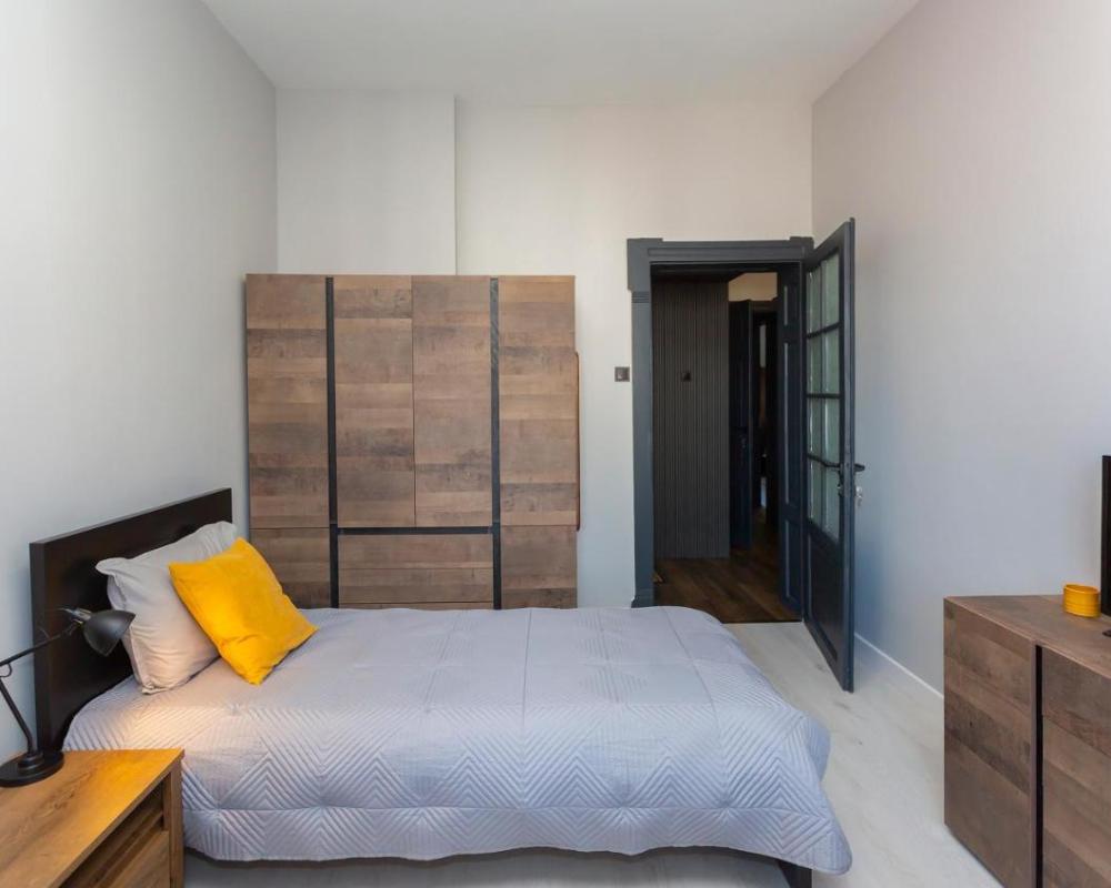 фото Urban Elegance Apartment