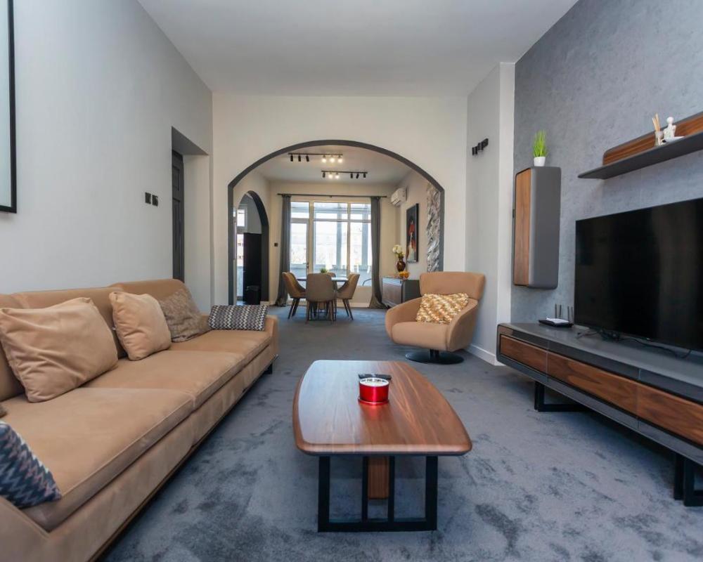 фото Urban Elegance Apartment