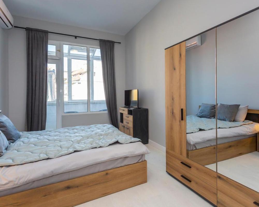 фото Urban Elegance Apartment