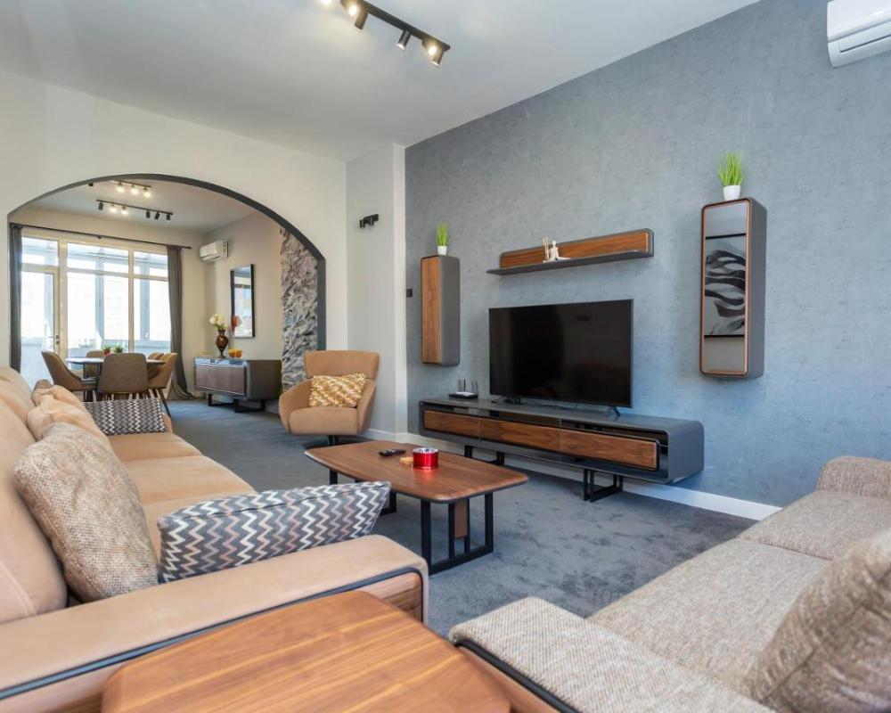 фото Urban Elegance Apartment