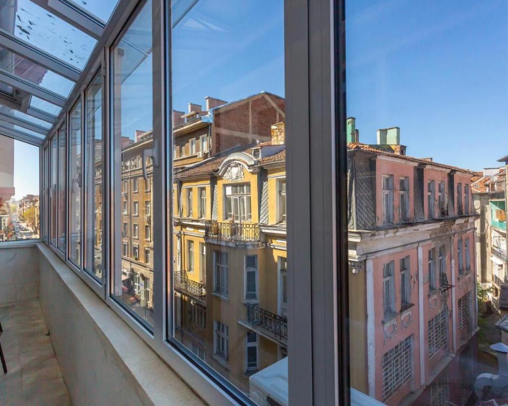фото Urban Elegance Apartment