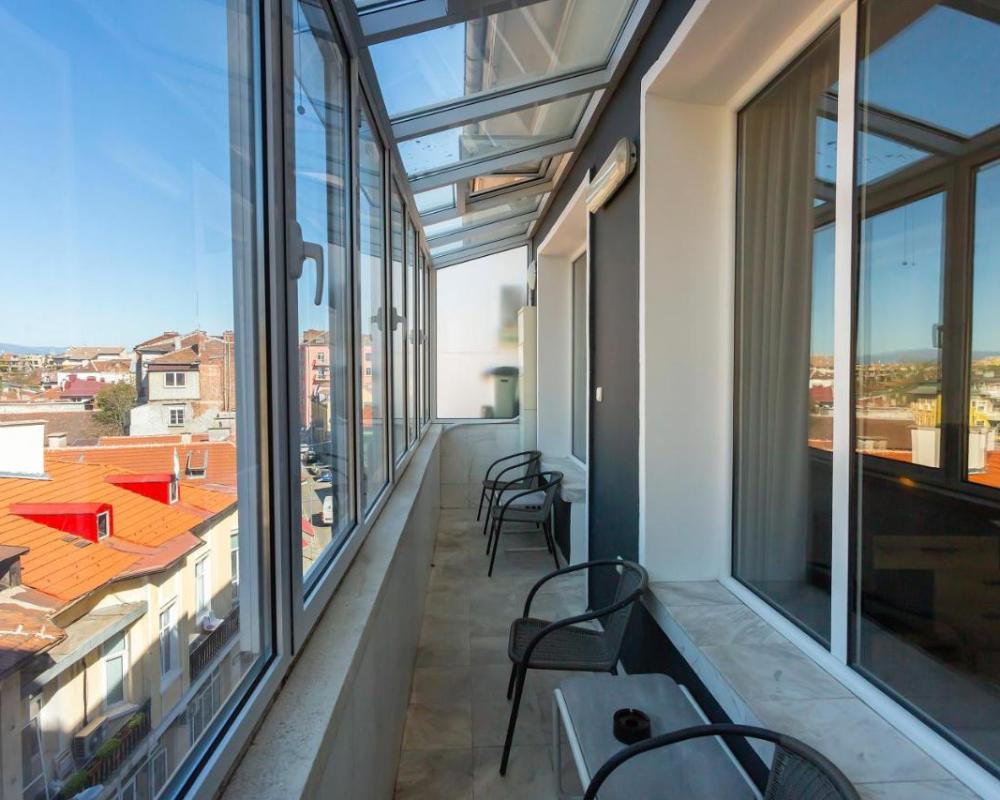 фото Urban Elegance Apartment