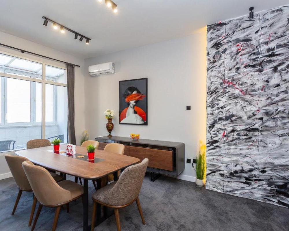 фото Urban Elegance Apartment