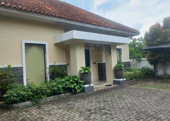 Capital O 93872 Natura Guest House Syariah Near alun alun kota purwokerto