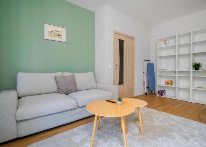 Modern and Central 1BD Flat with Balcony by Flat Mаnager