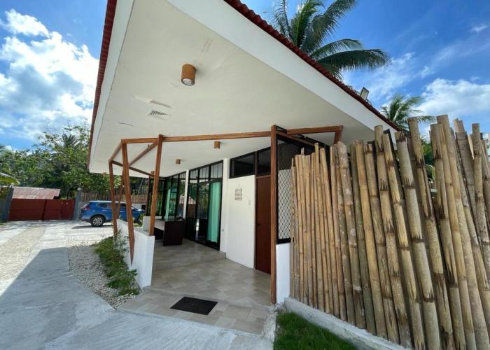 Fins Pacific Coray Bay by Hiverooms