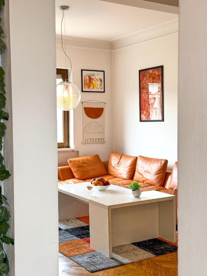 фото Spacious Flat on Sofia's Main Street