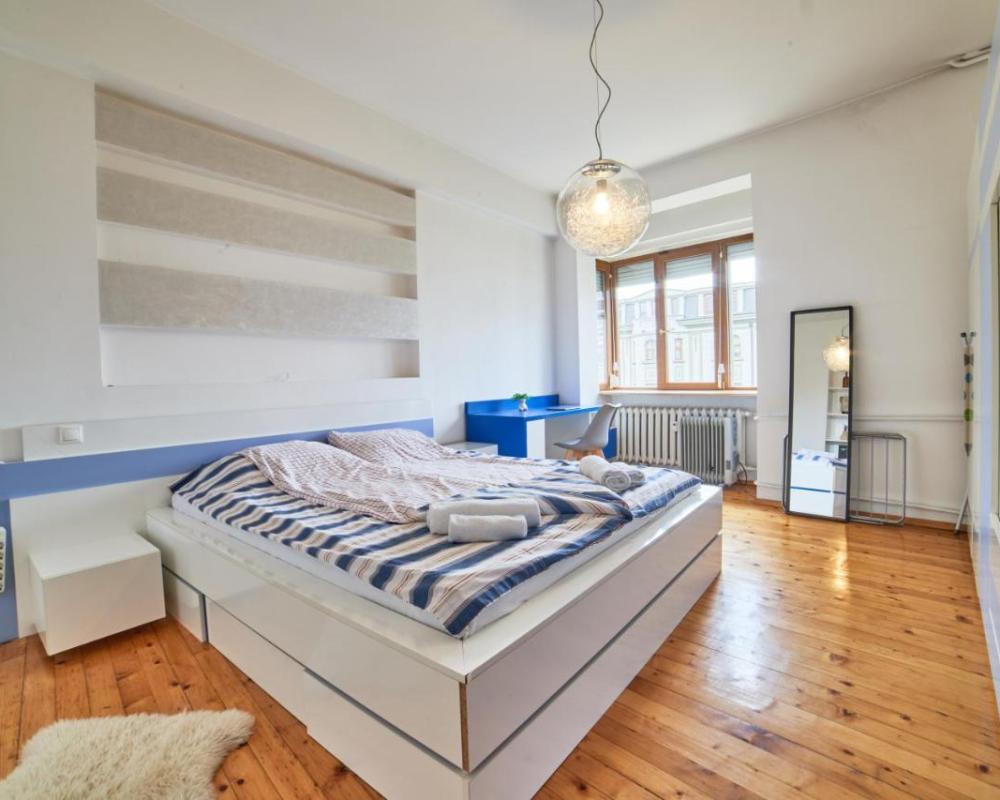 фото Spacious Flat on Sofia's Main Street