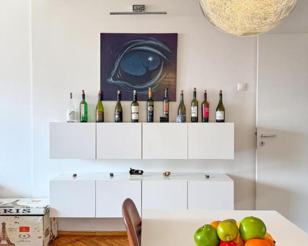 фото Spacious Flat on Sofia's Main Street
