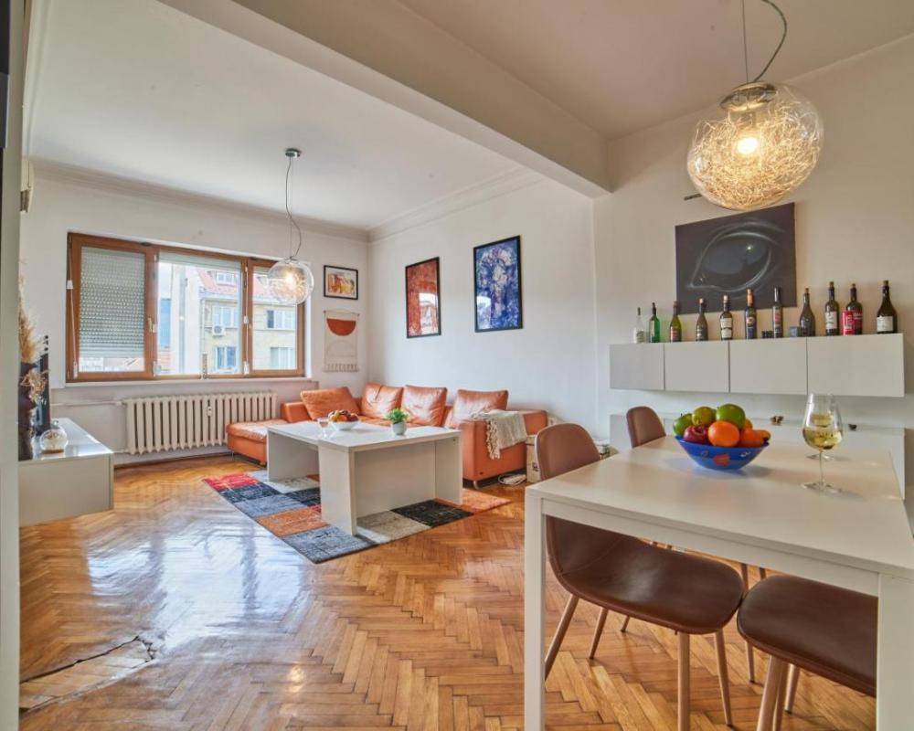 фото Spacious Flat on Sofia's Main Street