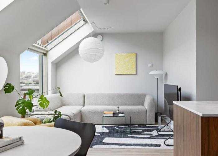 Skylight Lux 3BR/2BA City Center with Free Parking