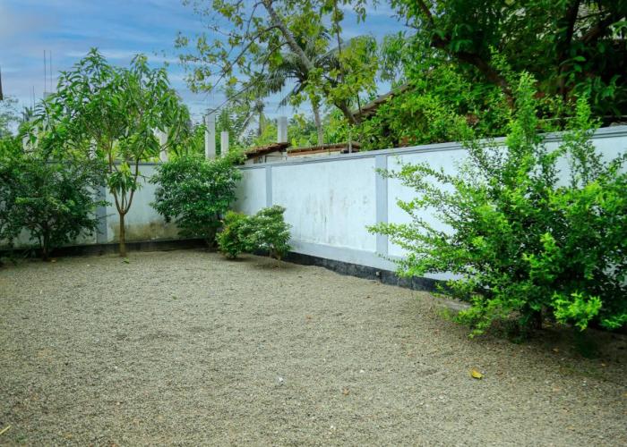 Eton Villa Talpe