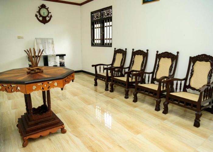 Eton Villa Talpe