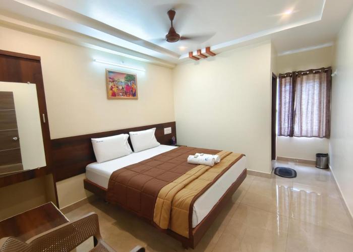 HOTEL DKR GRAND