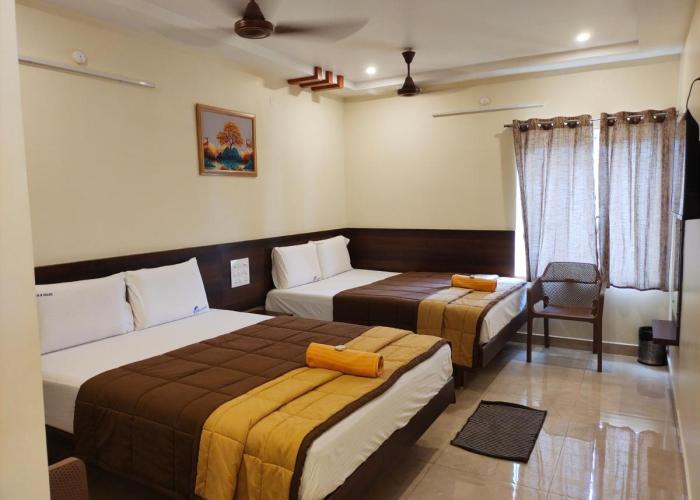 HOTEL DKR GRAND