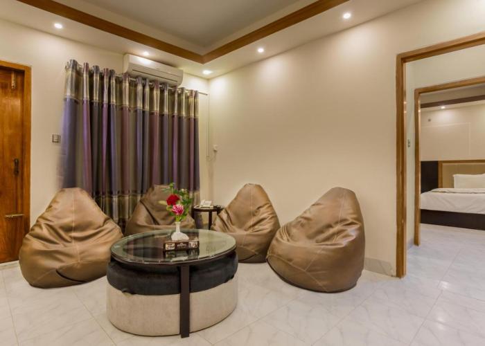 Memento Suites an Airport Hotel