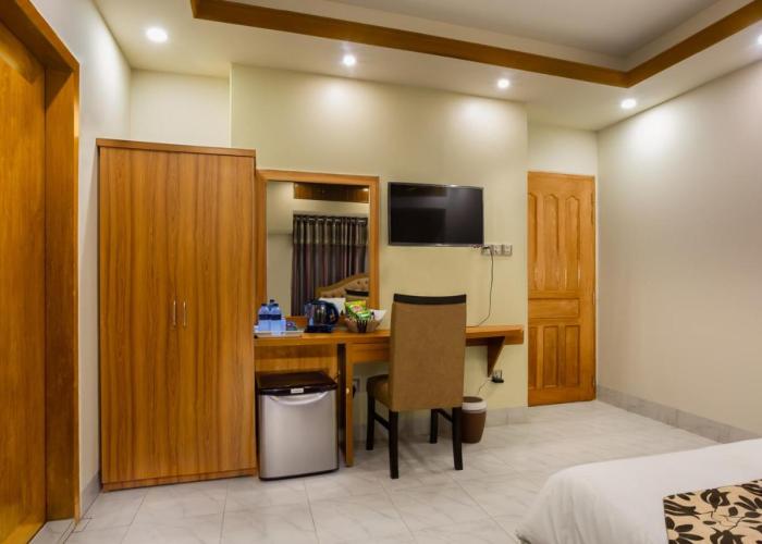 Memento Suites an Airport Hotel