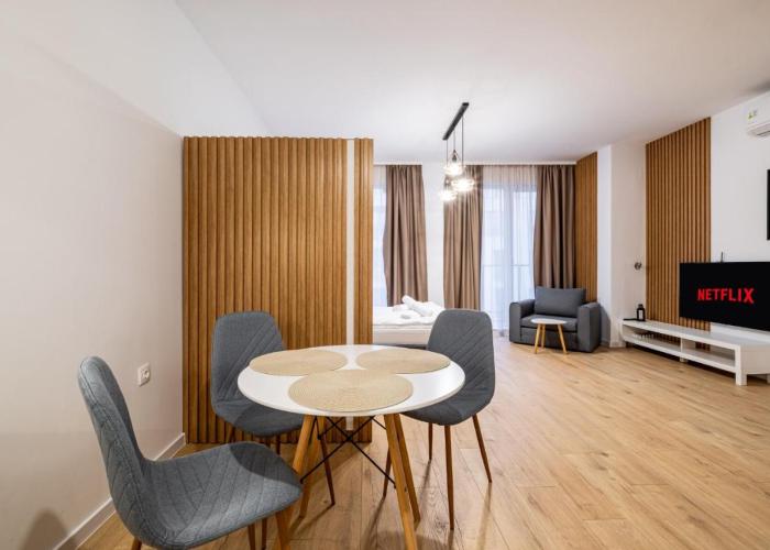 Stylish Studio with Free Parking