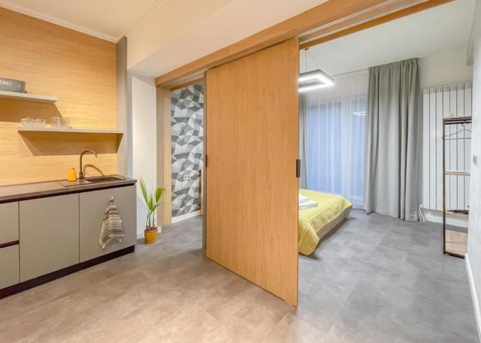Stylish City Center Apartment by NDK