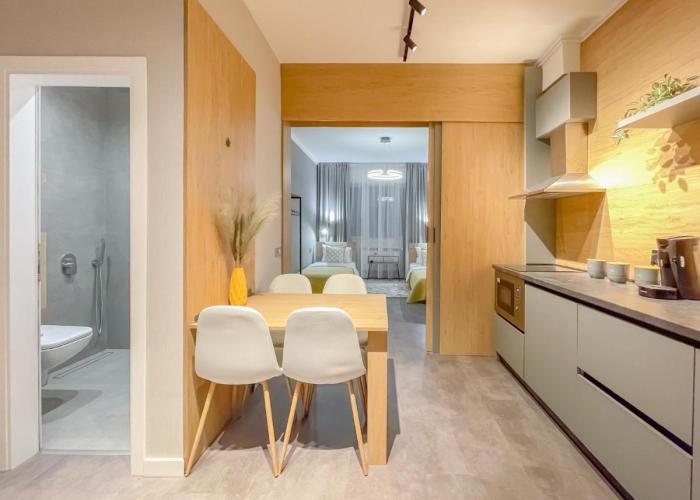 Stylish City Center Apartment by NDK