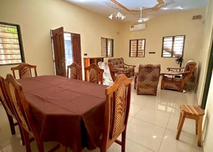 Maison 2 chambres Baguida