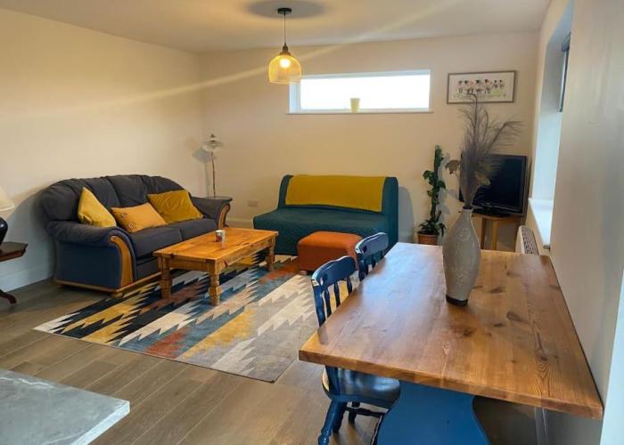 Relaxing Seaside Apartment in Garryvoe .